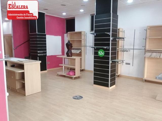 Local comercial en Ibi zona Reyes Magos photo 0