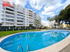 Piso y garaje con jardín y piscina a 400 metros de la playa photo 0