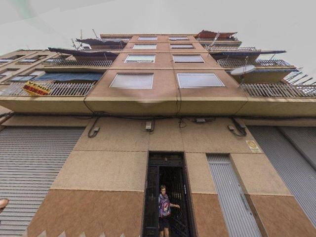 Piso 101m2, 3 habitaciones, bien situado photo 0