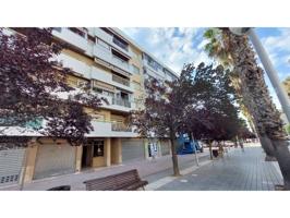 Piso en venta en Centre photo 0