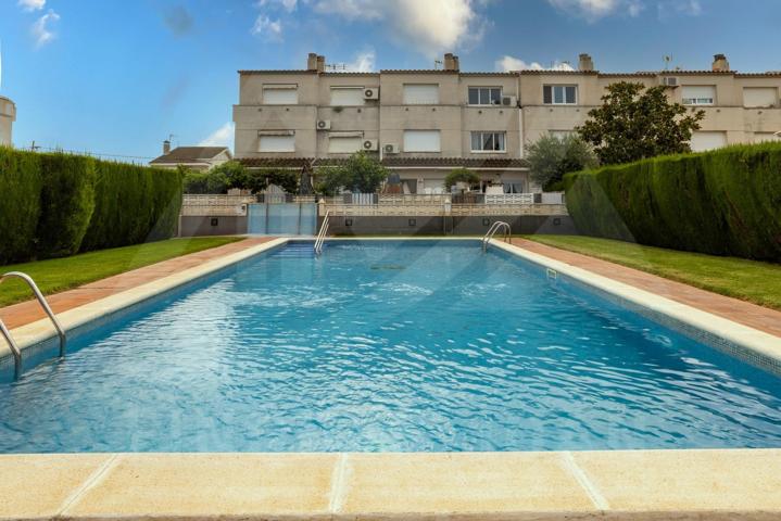 Una casa cerca de la playa a precio de piso photo 0