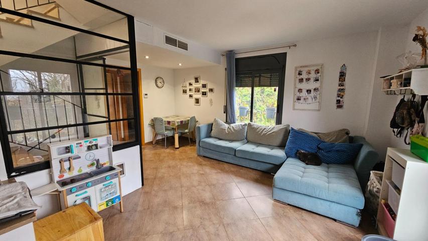 ADOSADA A PRECIO DE PISO OPORTUNIDAD!!! photo 0