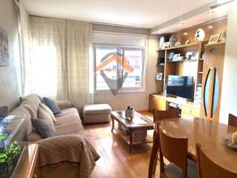 ¡PISO DE 4 HABITACIONES EN EL CENTRO CON PARQUING Y TRASTERO! photo 0