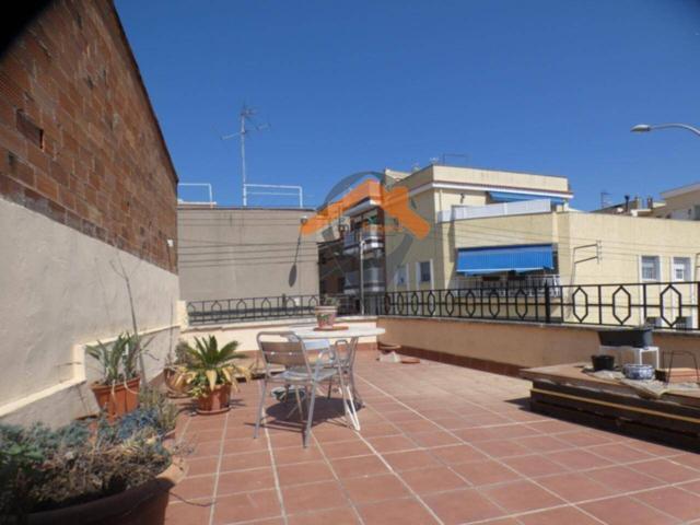 CASA CON GARAJE Y LOCAL EN EL CENTRO DE SANT QUIRZE DEL VALLÉS!!! photo 0