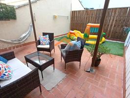 PISO COMPLETAMENTE REFORMADO CON TERRAZA DE 20 m² - EN EIXAMPLE!! photo 0