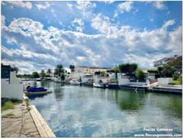 Casa En venta en Empuriabrava photo 0