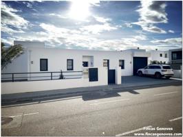 Villa En venta en Empuriabrava photo 0