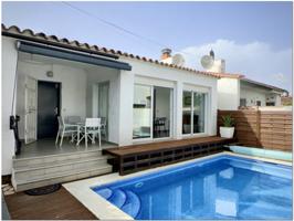 Casa En venta en Empuriabrava photo 0
