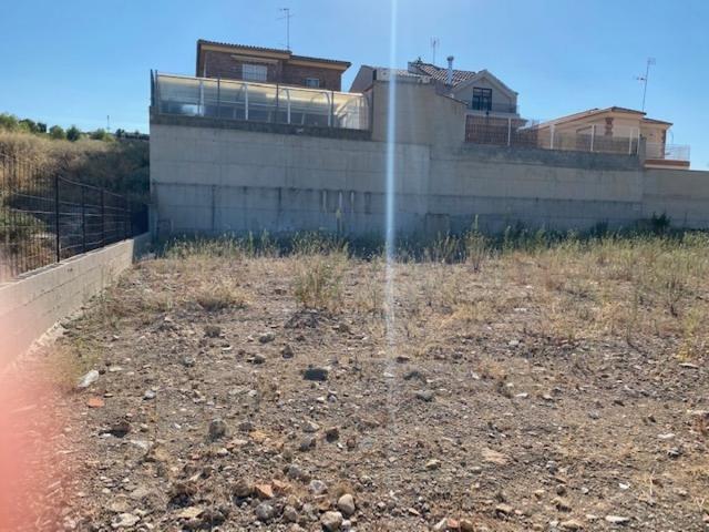 Se vende parcela en Benaguacil photo 0