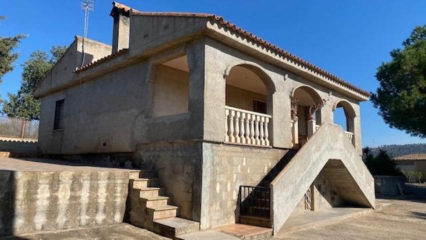 SE VENDE CHALET EN CHESTE photo 0