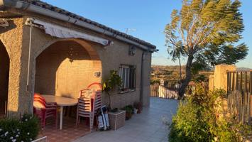 SE VENDE CHALET EN VILAMARXATN photo 0