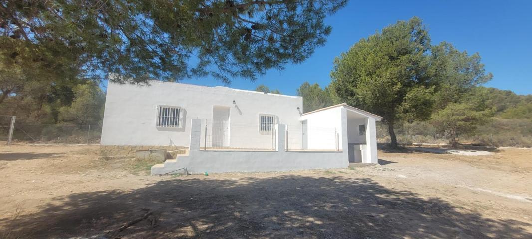 Chalet en venta Lliria photo 0