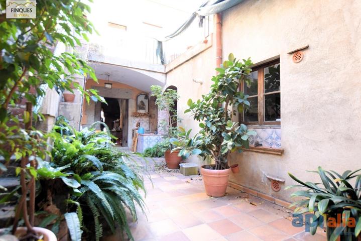 CASA EN EL CENTRO DE MATARÓ. photo 0