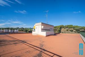 ¡Descubre tu nuevo hogar en la encantadora localidad de Canet de Mar! photo 0