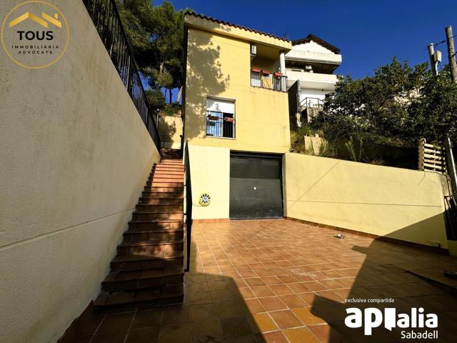 CASA EN RUBÍ. photo 0