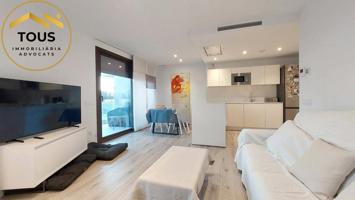 ESPECTACULAR PISO CON PARKING Y PISCINA photo 0