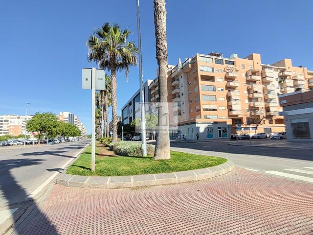 BLANHOGAR VENDE MAGNÍFICO PISO EN LITORAL!!! photo 0
