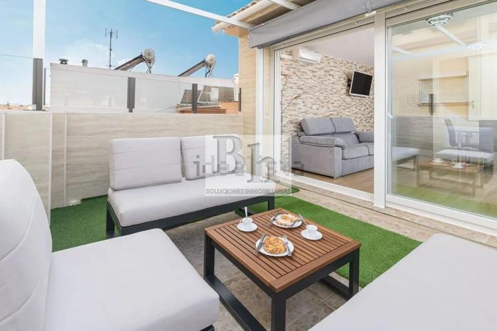 Blanhogar vende espectacular Ático Dúplex en la zona de Huelin. photo 0
