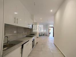BLANHOGAR VENDE VIVIENDA A ESTRENAR JUNTO AL MATERNO!!! photo 0
