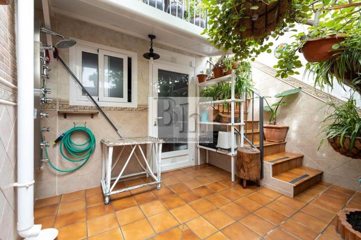 BLANHOGAR VENDE FABULOSA CASA DÚPLEX EN EL PUEBLO DE ARDALES!!! photo 0