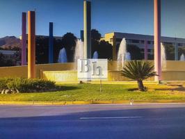 GRAN CHALET PAREADO EN VENTA ZONA HOSPITAL CARLOS HAYA photo 0