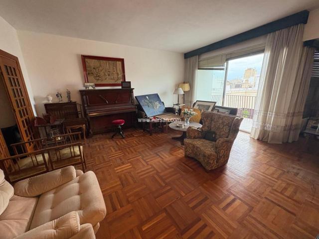 Piso Señorial en el centro de Castellón photo 0