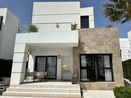 Impresionante Villa con piscina y solárium: el hogar de tus sueños existe photo 0