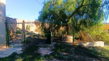 Solar urbano de 910 m2 edificable en BALSARES Ideal para vivienda o promoción photo 0