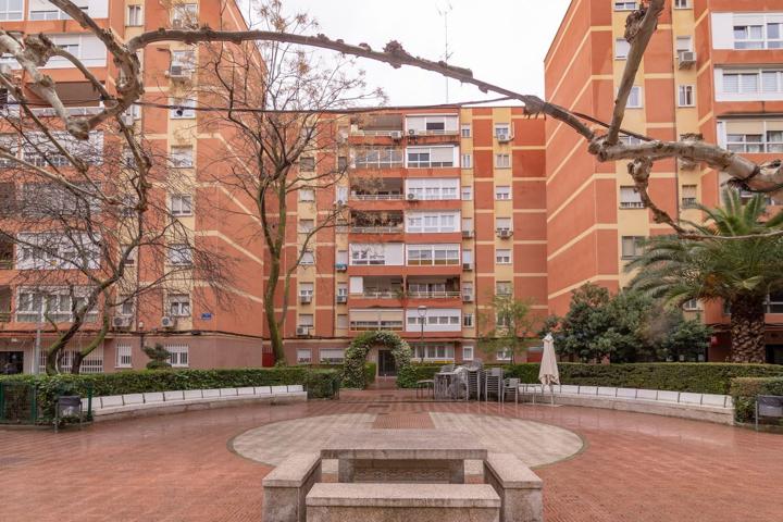 Piso En venta en Plaza De Arroyomolinos, Suroeste, Móstoles photo 0