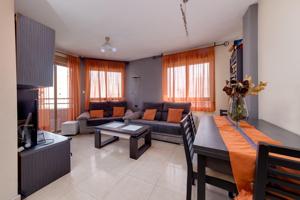 APARTAMENTO DE TRES DORMITORIOS EN EL CENTRO DE TORREVIEJA photo 0
