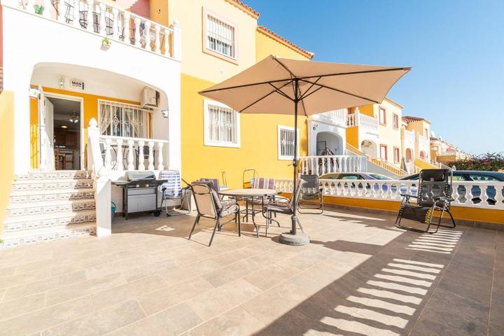 Bungalow de planta baja en Orihuela Costa photo 0