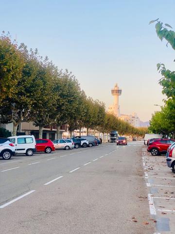 Piso idealmente situado cerca del puerto y de la torre de Empuriabrava photo 0