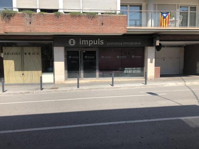 Local comercial - Manresa photo 0