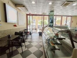 ¡Traspaso de Heladería–Cafetería-Churrería con Obrador cerca del Chimeneón Ollerías. photo 0