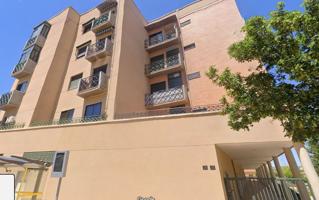 Piso En venta en Cl Alcalde Fernandez De Troc, La Salle - Vistahermosa, Salamanca photo 0