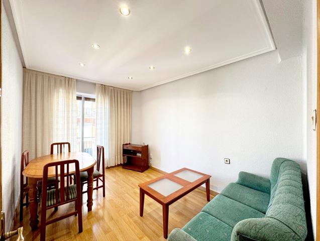 Piso En venta en Calle Gran Capitán, Vidal, Salamanca photo 0