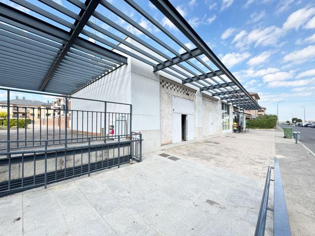 Casa En venta en Calle Bernesga, Villamayor photo 0
