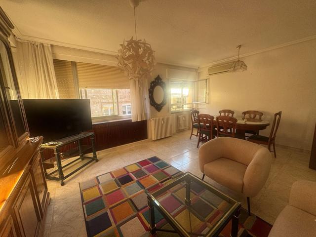 Piso En venta en Calle Rodríguez Fabres, Chinchibarra - Capuchinos, Salamanca photo 0