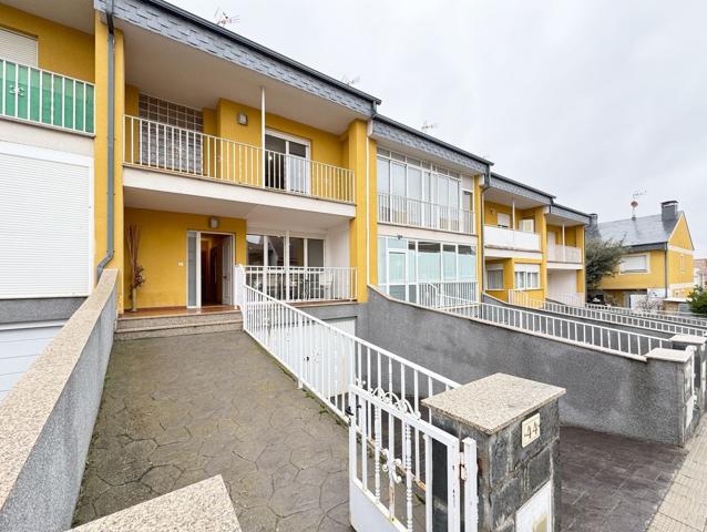 Unifamiliar Pareada En venta en Carrascal De Barregas photo 0