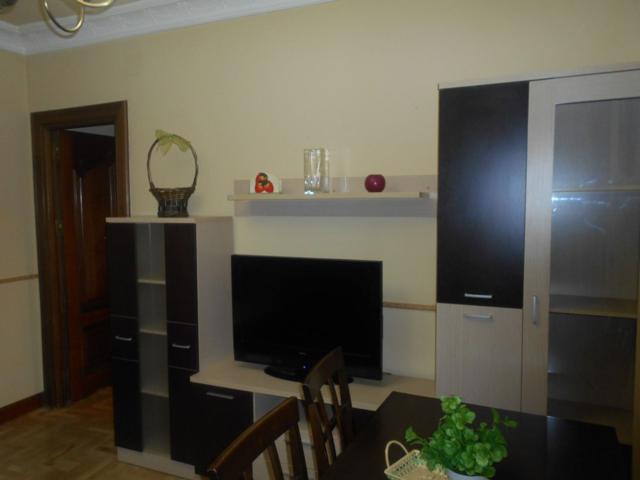 Piso En alquiler en Centro, Salamanca photo 0