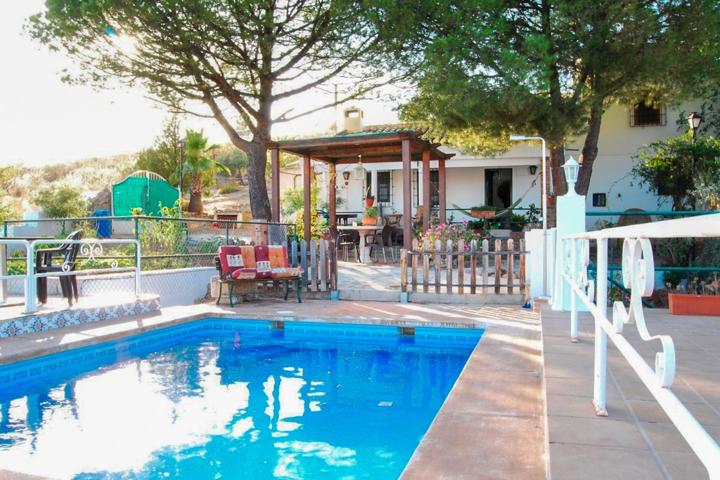 Casa de campo en Loja con piscina y barbacoa. photo 0