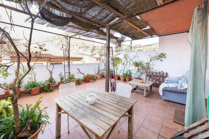 Piso de dos dormitorios con maravillosa terraza photo 0