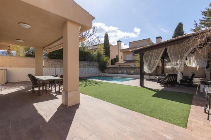 Casa en Santa Clara Golf (Otura) – Ideal para vivir o invertir photo 0