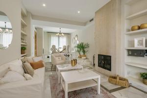 EXCLUSIVA Y ELEGANTE CASA EN NEPTUNO - GRANADA CAPITAL photo 0