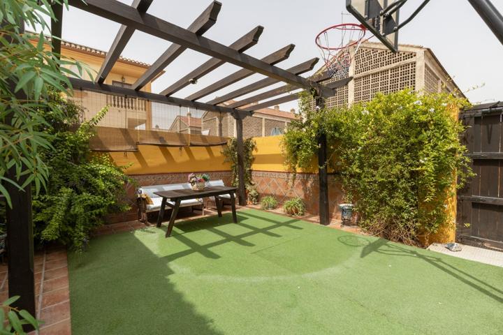 Exclusiva casa independiente en El Chaparral, Albolote. Una joya en una de las zonas más demandadas. photo 0