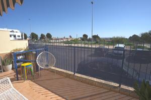 Dúplex con Piscina: Tu Refugio Moderno y Acogedor photo 0