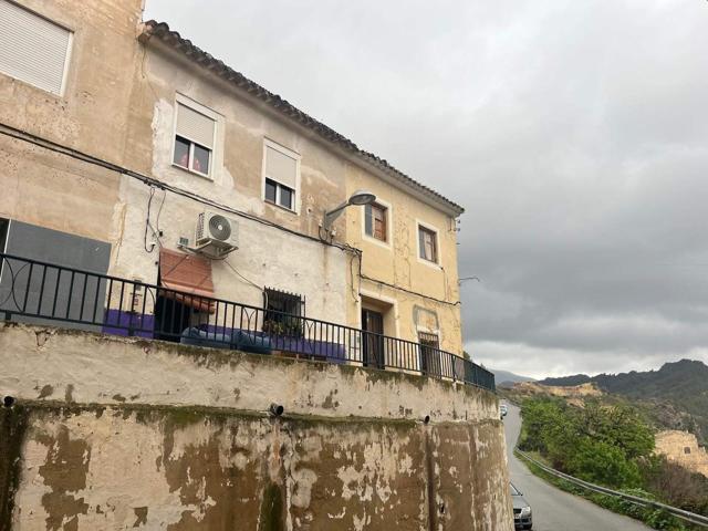 Casa a reformar integralmente en Abarán photo 0