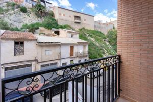 Moderno Piso a Estrenar en Abarán con Amplios Espacios y Luminosidad photo 0