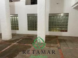 LOCAL COMERCIAL CENTRO COMERCIAL VISTAHERMOSA EN SOTANO photo 0