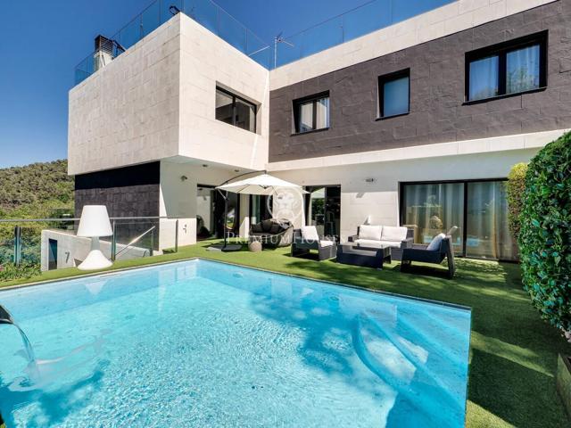 Magnífica y exclusiva vivienda en Sant Cugat photo 0